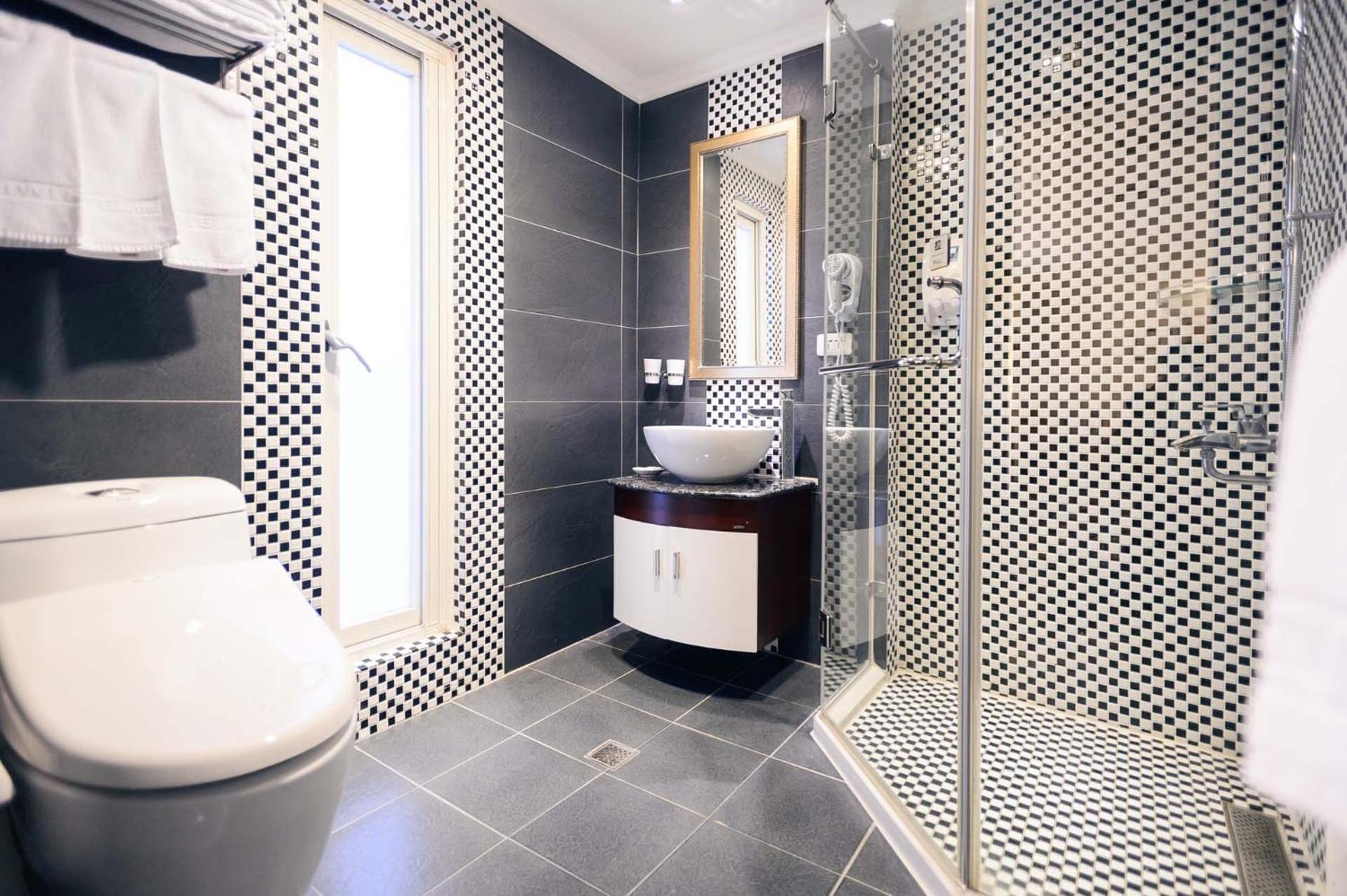 Kiwi Hotel Mrt Wenxin Branch Taichung Dış mekan fotoğraf
